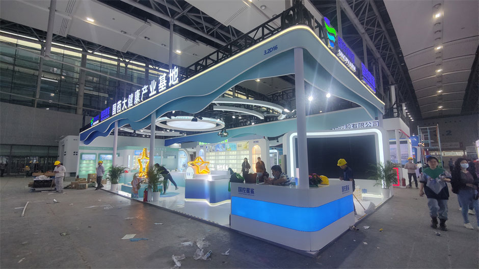 藥交會(huì)醫(yī)藥企業(yè)展覽展臺(tái)搭建現(xiàn)場(chǎng)