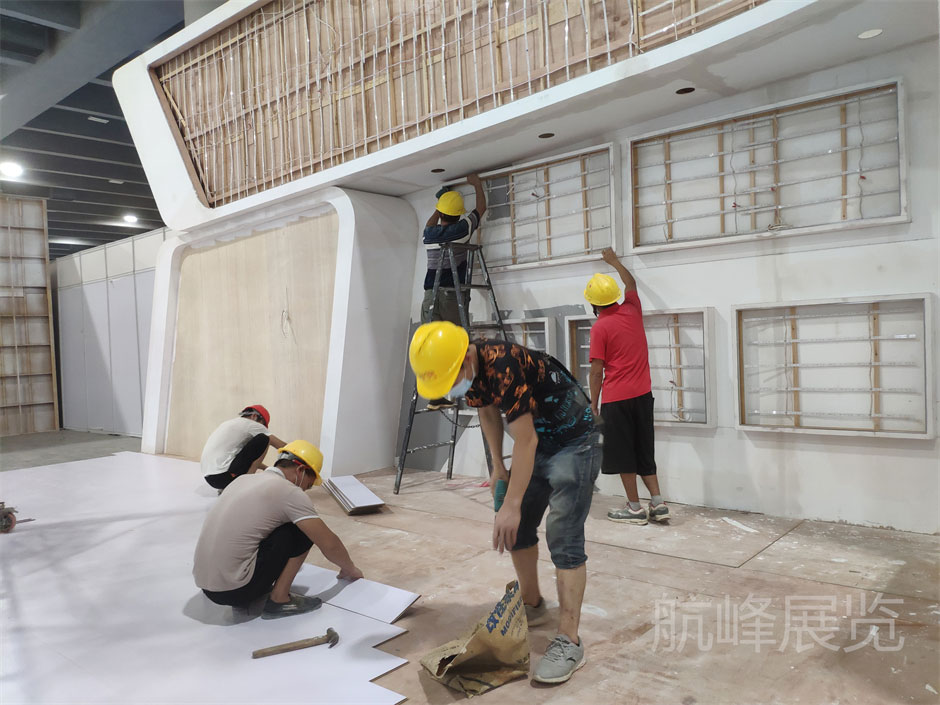 中交第二公路工程局展覽展臺(tái)搭建現(xiàn)場