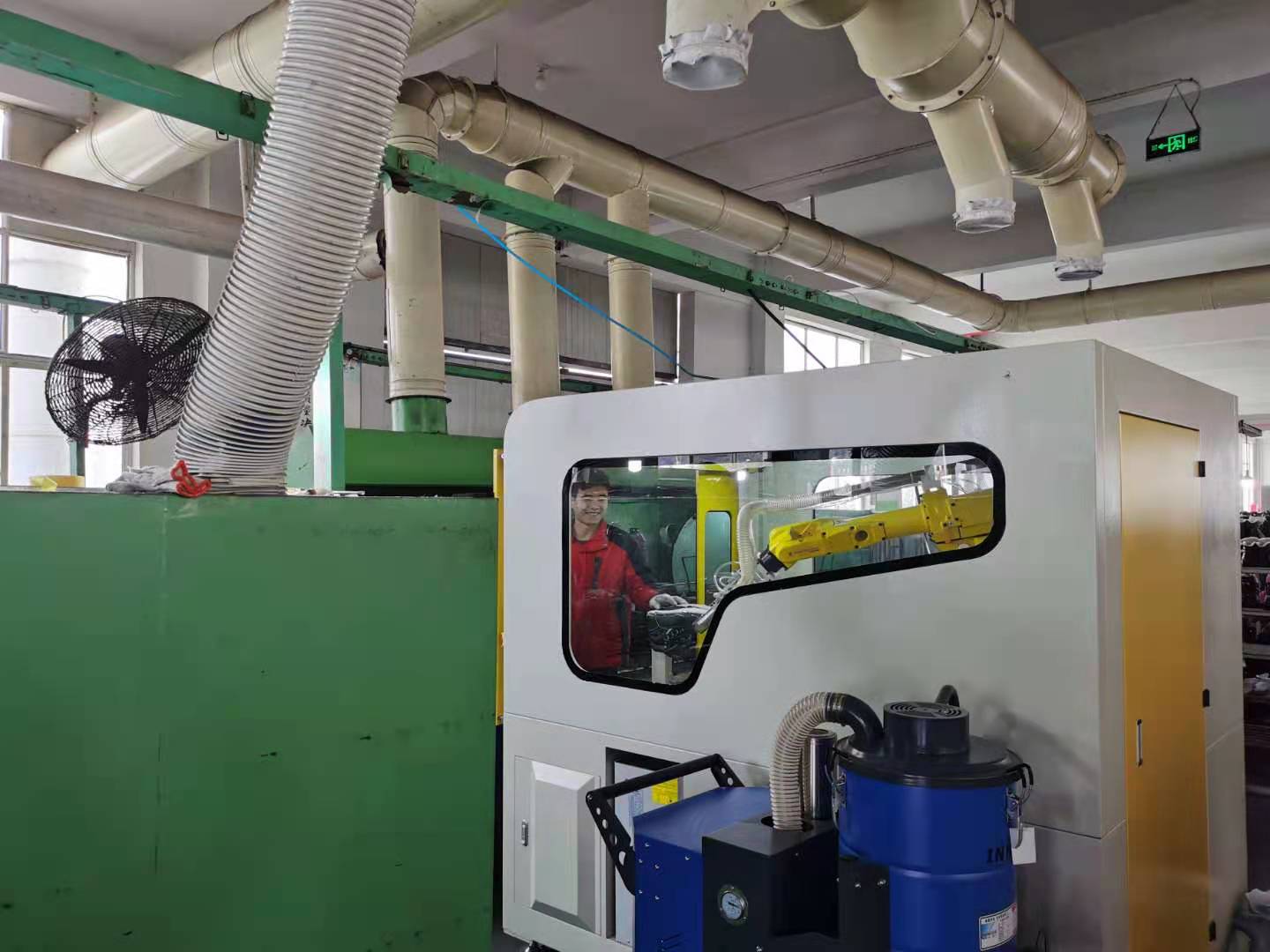 百華采用“全自動”設備，實現高速生產