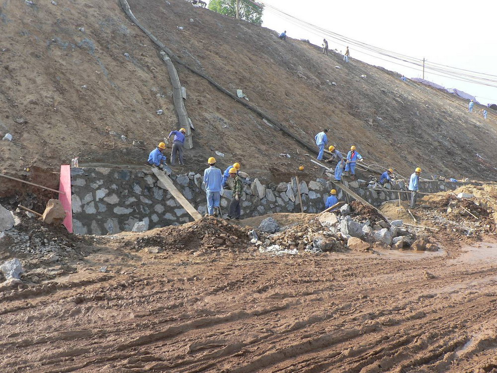 地質工作者勞保鞋選購須知