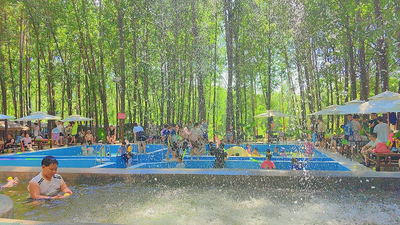 凝心聚力 攜手同行| 百華鞋業2025年度員工團建旅游活動圓滿收官！