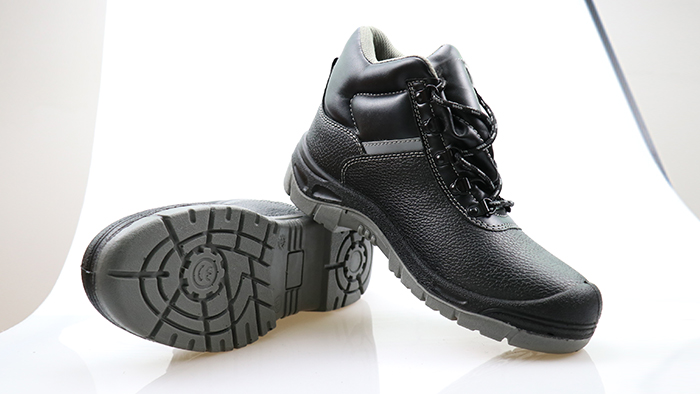 山東百華鞋業淺談勞保鞋的文化
