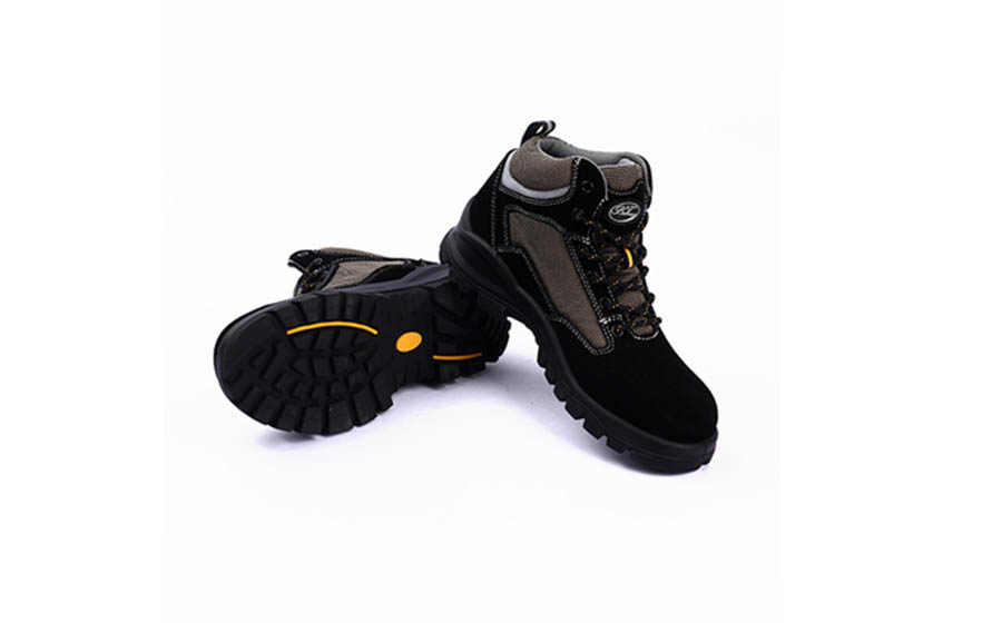 寒冬來襲擺脫靜電煩惱，冬季防靜電安全鞋必不可少